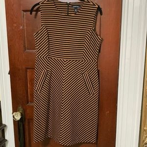 Lands’ End dress 6P